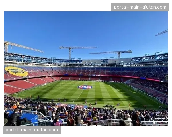 诺坎普球场改造进程更新：新草皮下铺设的加热系统将助力冬季比赛质量